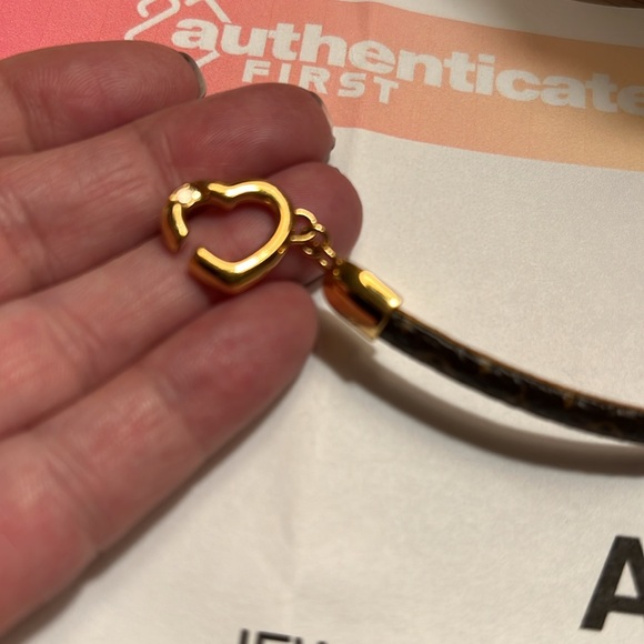 EUC Louis Vuitton Monogram Say Yes Bracelet - Picture 14 of 15